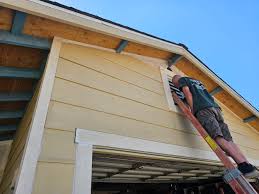 How To Choose The Right Materials for Your Siding Installation in 'Morris, OK